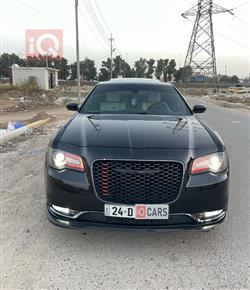 کرایسلەر 300